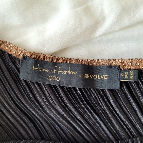 NWT House Of Harlow 1960 x Revolve Ross Rose Gold Metallic One Shoulder Boho Top - Picture 12 of 14